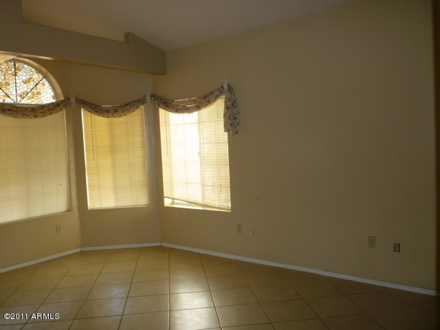 1437 East Mineral Road Gilbert, AZ 85234 - Photo 9 of 36 living
