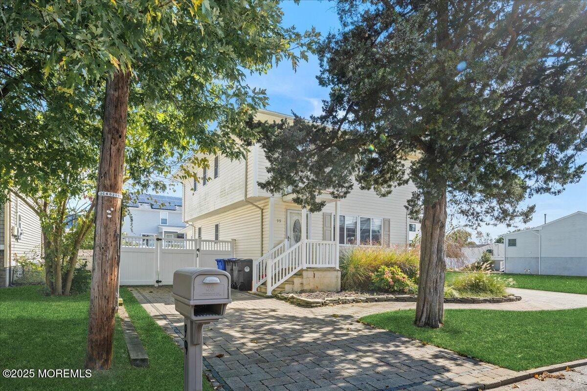 99 Seagoin Road Brick, NJ 08723 - Photo 2 of 32 03-SMV_99SeagoinRdBrick-03