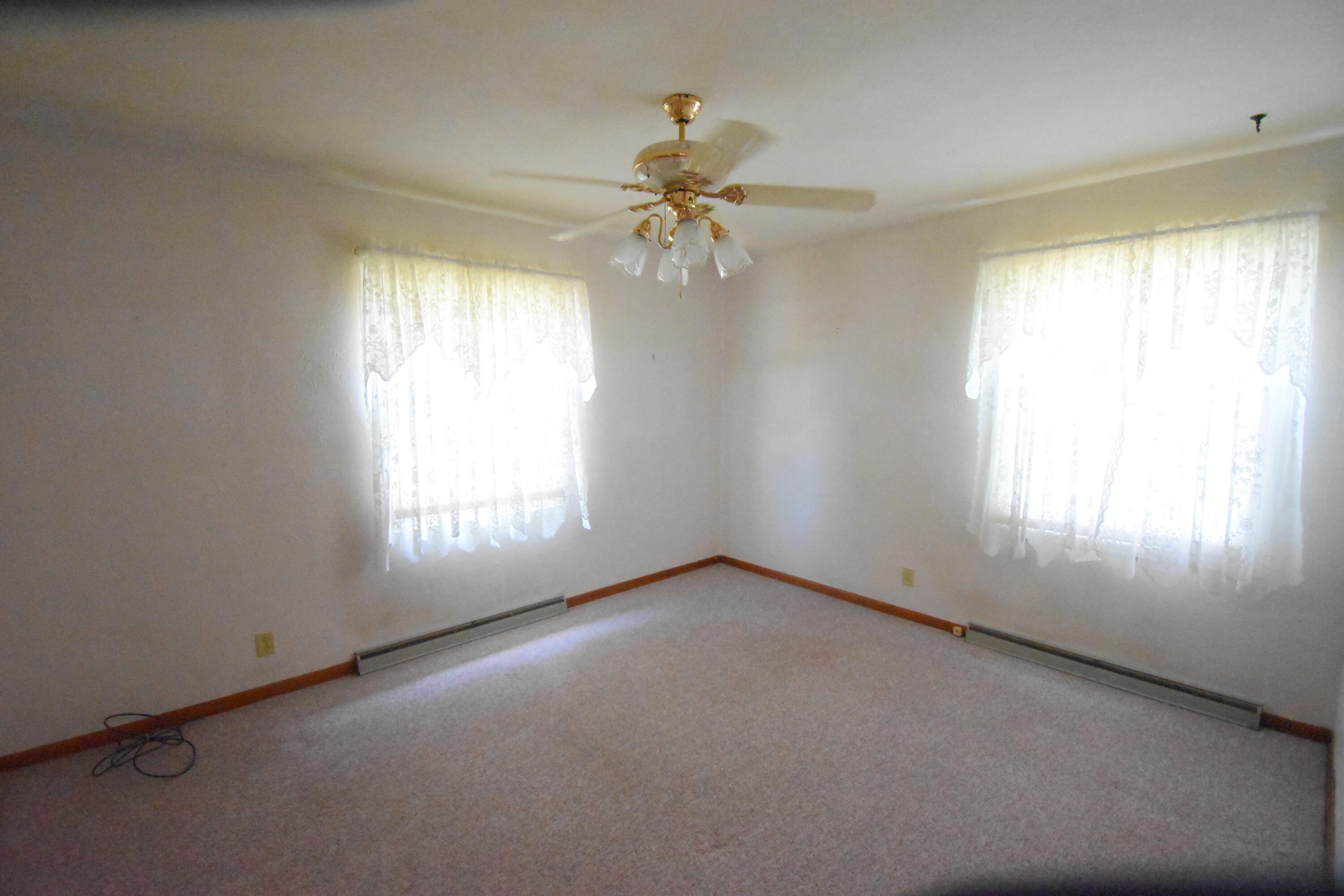 802 East Thompson Street Rensselaer, IN 47978 - Photo 14 of 32 3000x2000