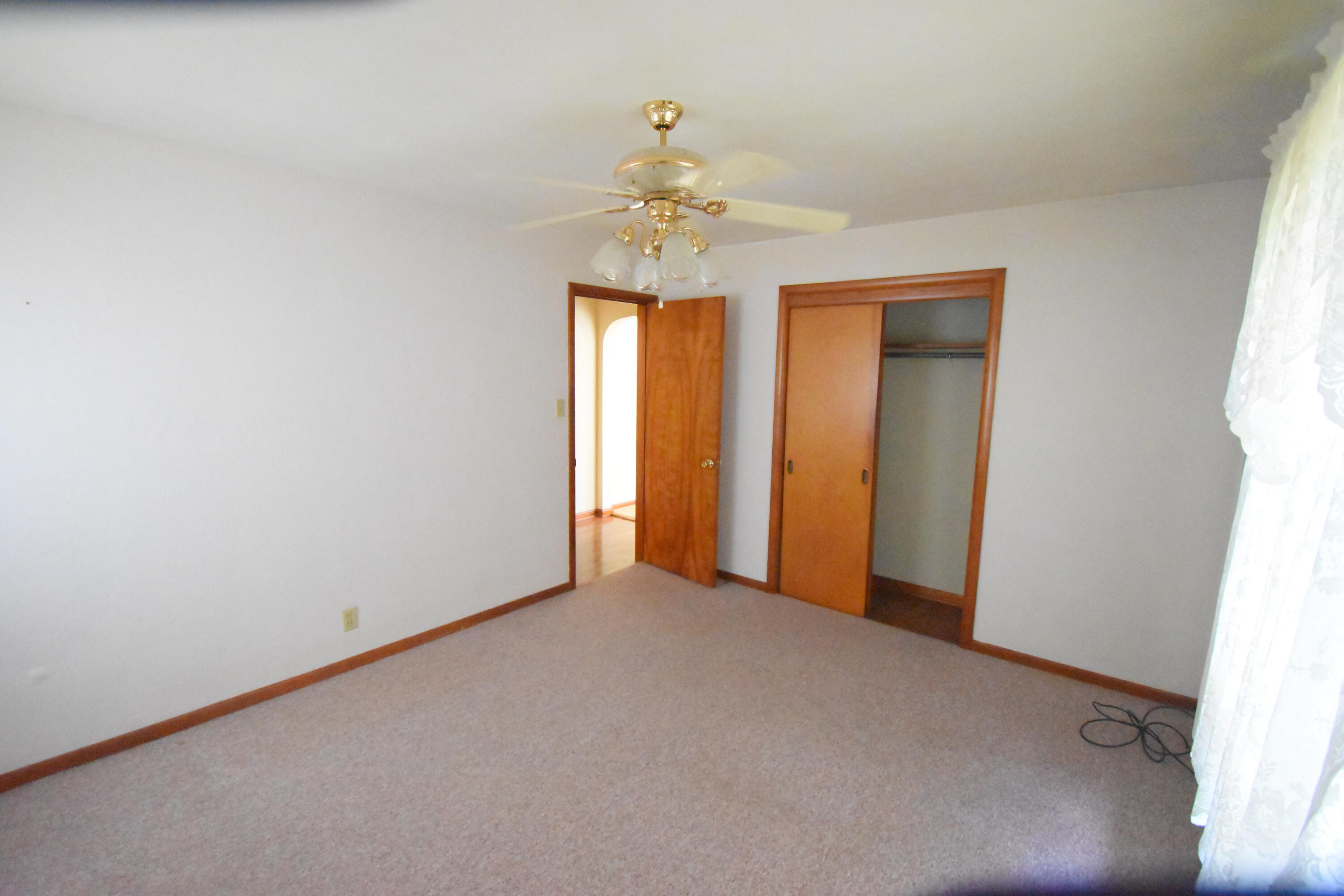 802 East Thompson Street Rensselaer, IN 47978 - Photo 15 of 32 3000x2000