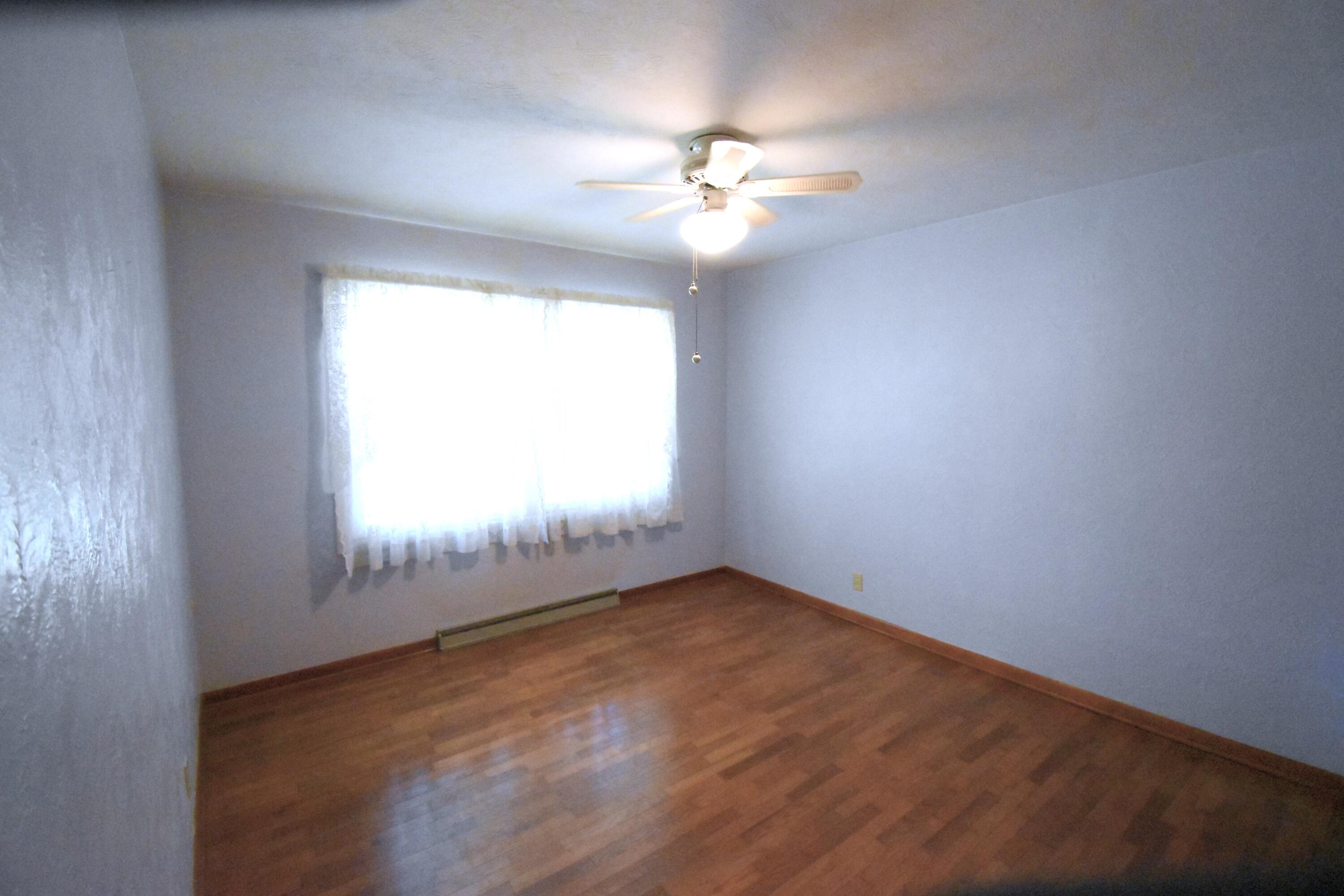 802 East Thompson Street Rensselaer, IN 47978 - Photo 16 of 32 3000x2000