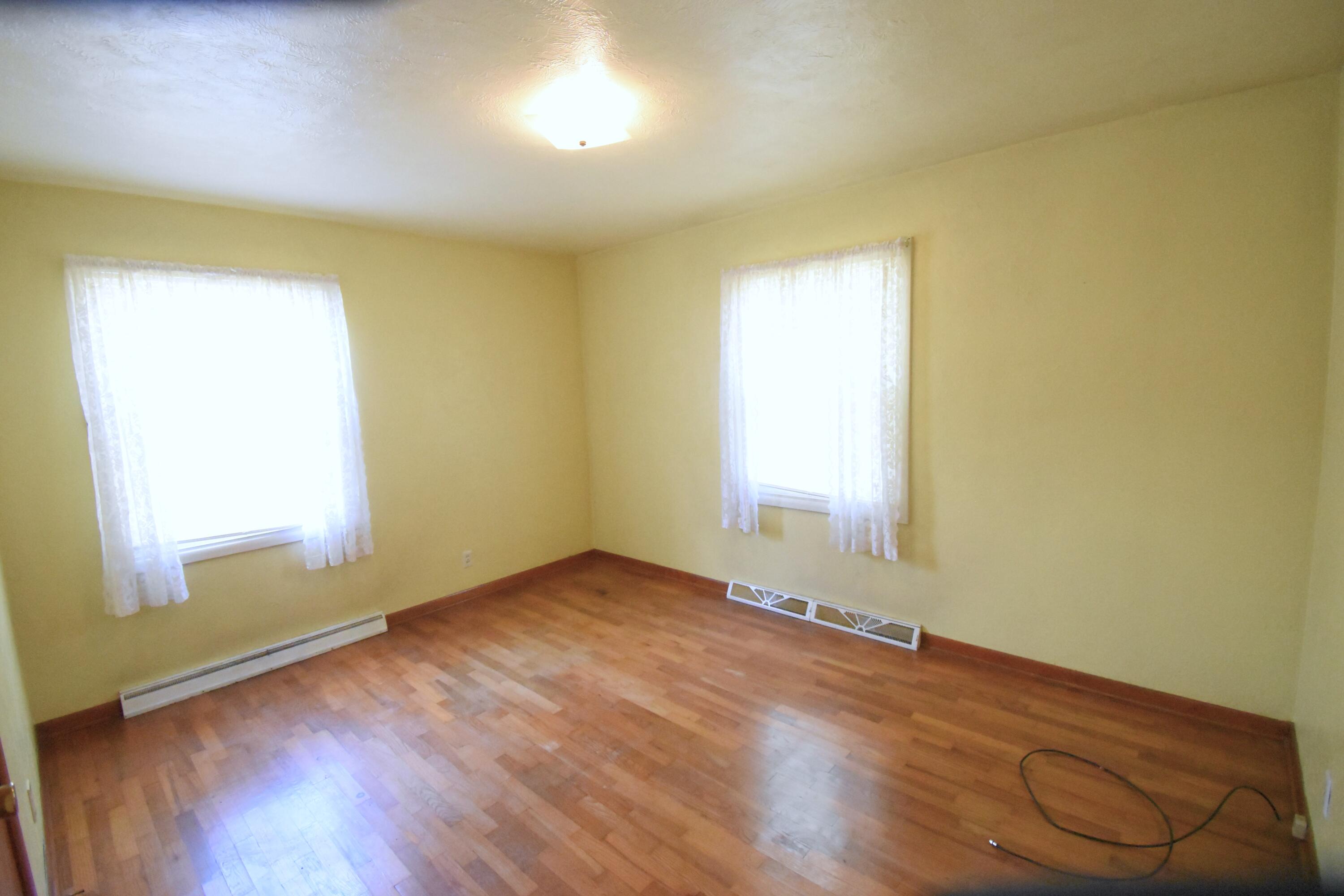 802 East Thompson Street Rensselaer, IN 47978 - Photo 18 of 32 3000x2000