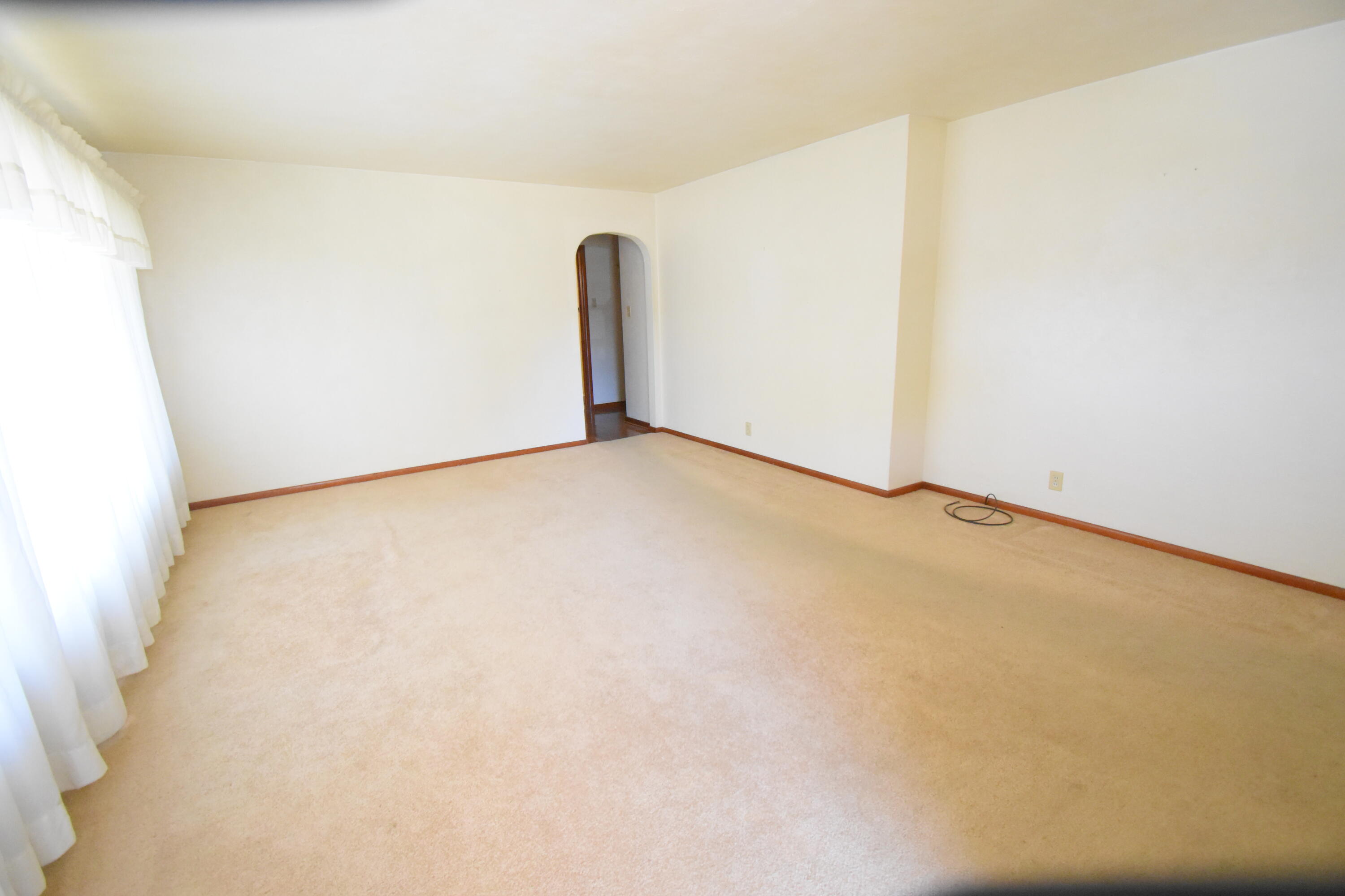 802 East Thompson Street Rensselaer, IN 47978 - Photo 4 of 32 3000x2000
