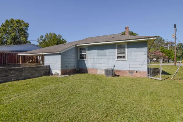 $1,650 | 4317 Whitney Drive, Unit A, North Charleston, SC 29405