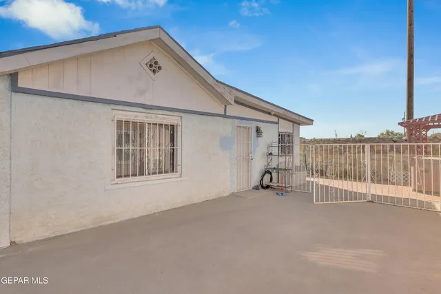 $425,000 | 190 Polo Inn Road, El Paso, TX 79915