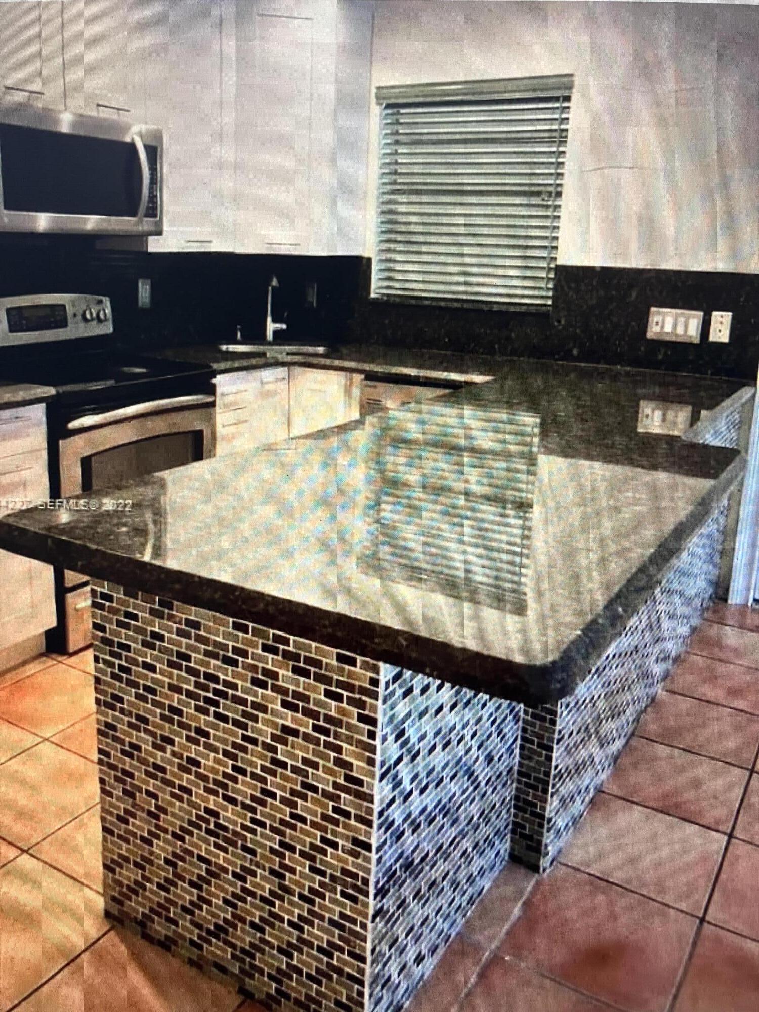 1174 Northwest 13th Street, Unit 236B Boca Raton, FL 33486 - Photo 4 of 24 IMG_5626
