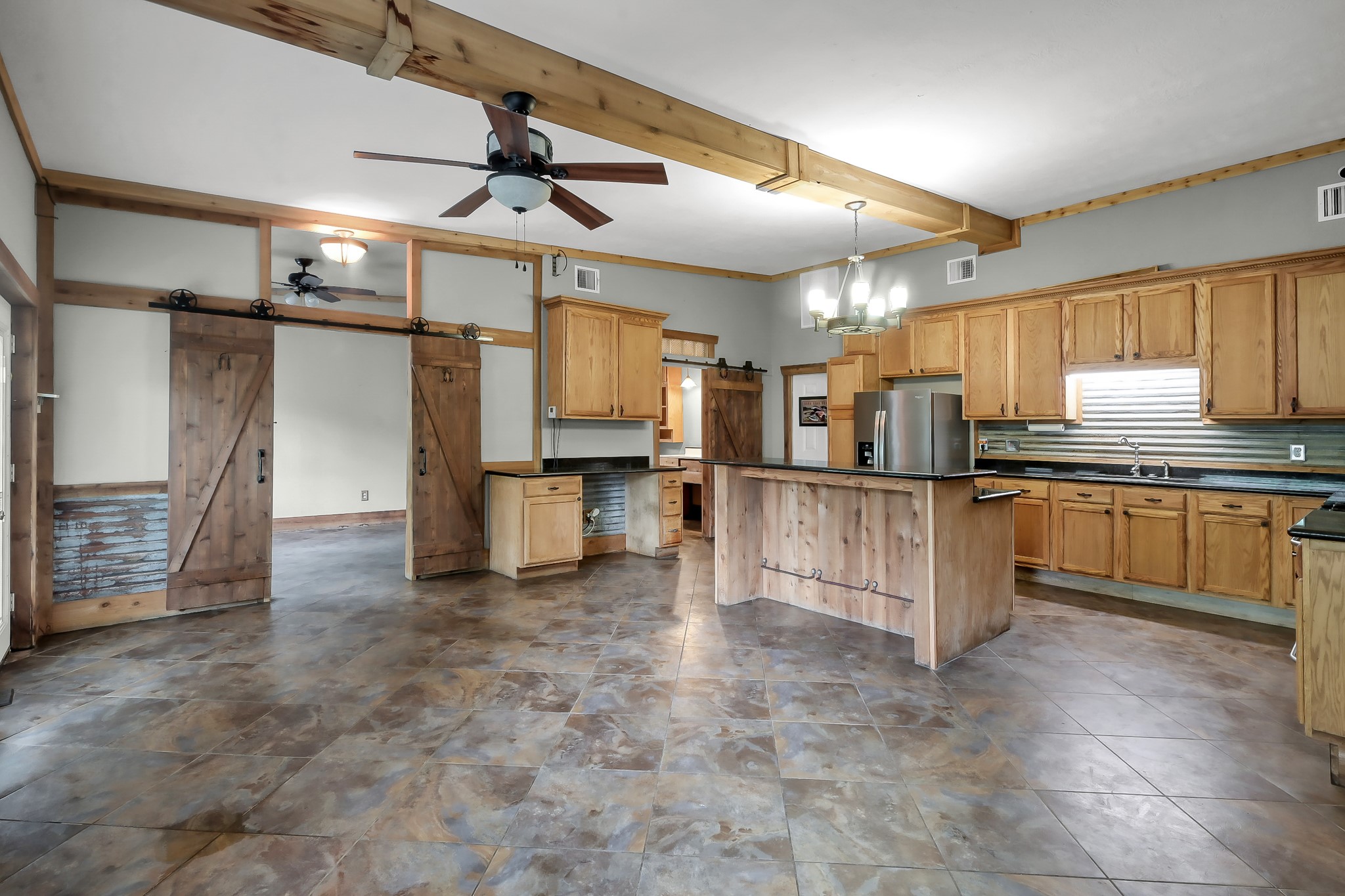 403 Spring Woods Drive Spring, TX 77386 - Photo 8 of 45