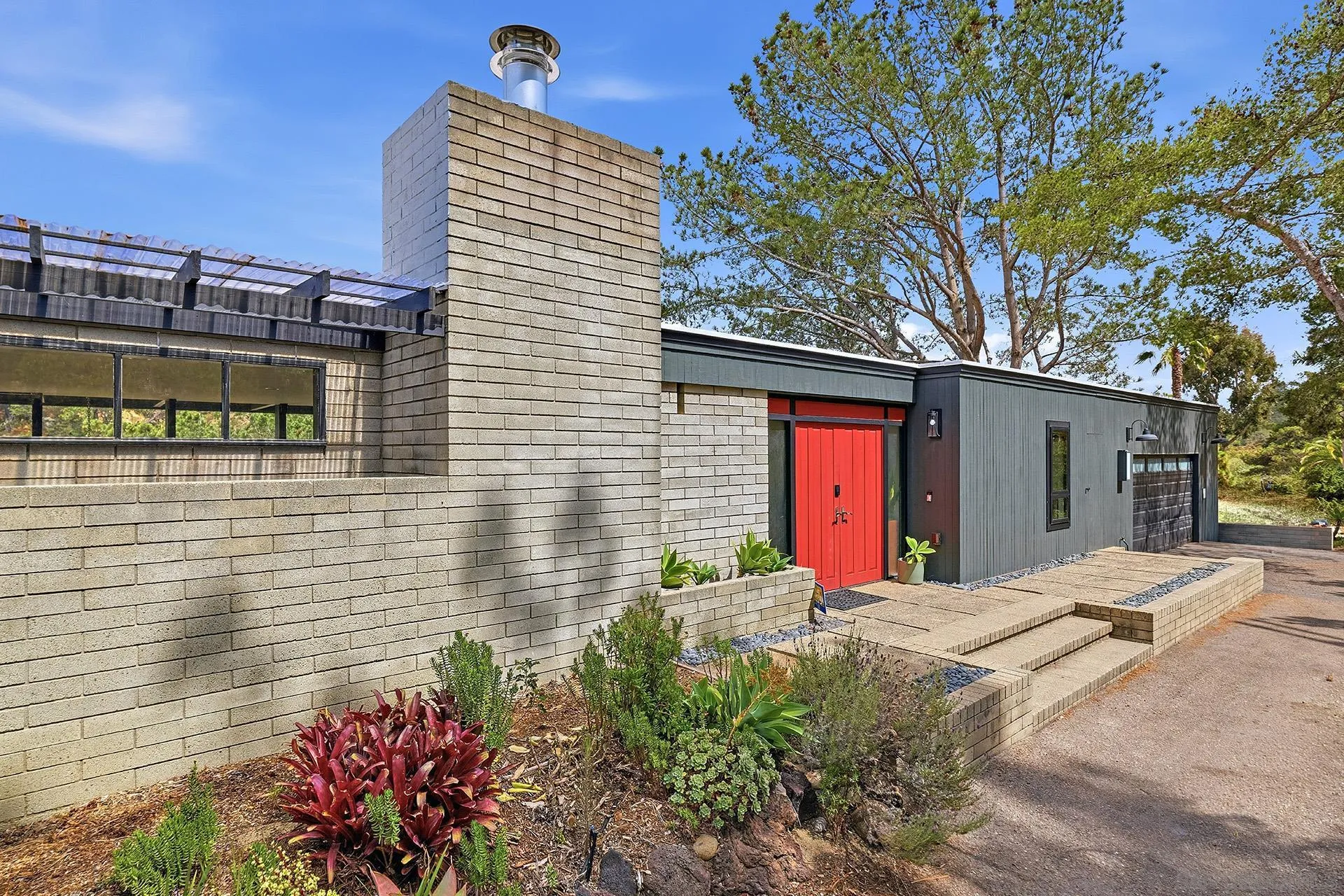 1234 Oribia Road Del Mar, CA 92014 - Photo 4 of 36