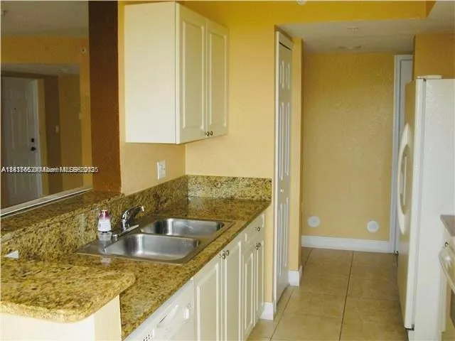 $285,000 | 20950 Southwest 87th Avenue, Unit 203, Cutler Bay, FL 33189