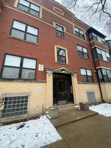 $1,800 | 1640 West Fargo Avenue, Unit 102, Chicago, IL 60626
