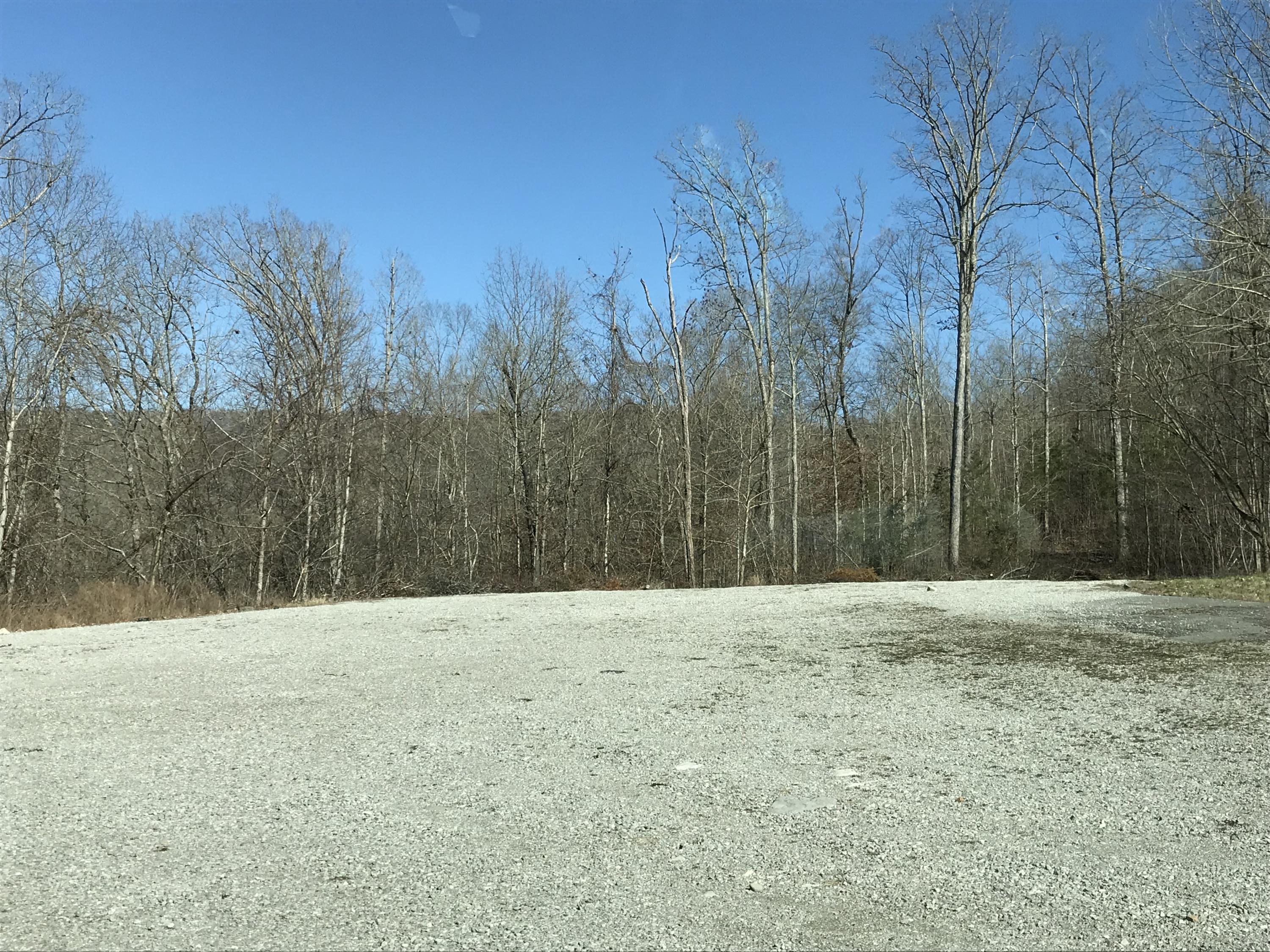 2110 Roberts Bend Road Burnside, KY 42519 - Photo 3 of 10 6132160C-D93D-4A42-ACED-48CF73950F1D<|>P