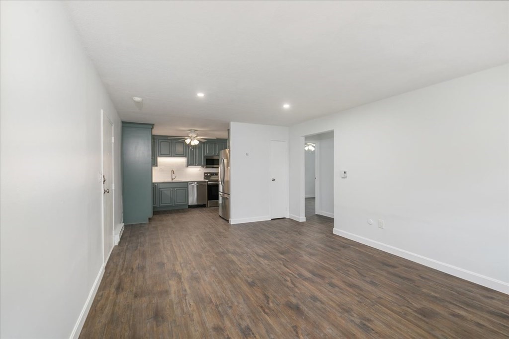 6 Walker Road, Unit 2 North Andover, MA 01845 - Photo 13 of 35 Gallery Image 13