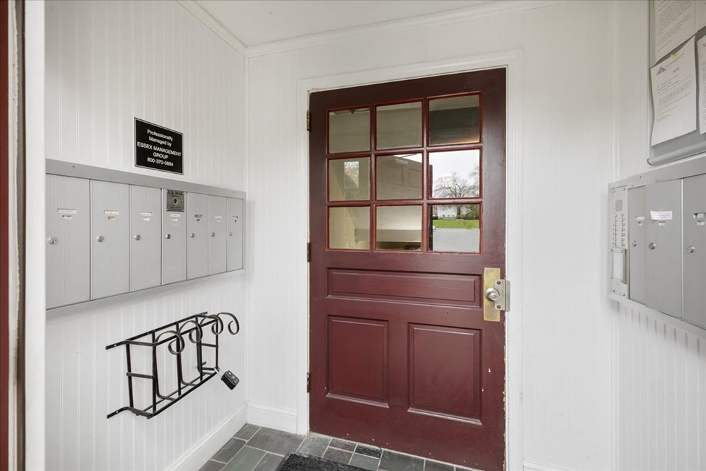 6 Walker Road, Unit 2 North Andover, MA 01845 - Photo 6 of 35 Gallery Image 6