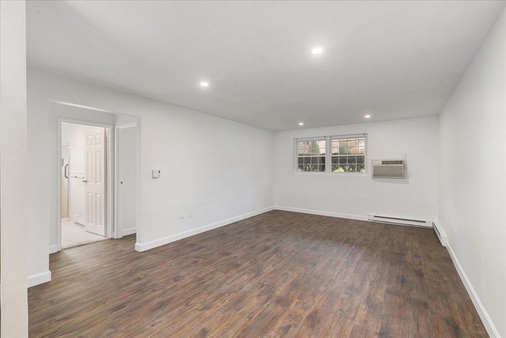 6 Walker Road, Unit 2 North Andover, MA 01845 - Photo 9 of 35 Gallery Image 9