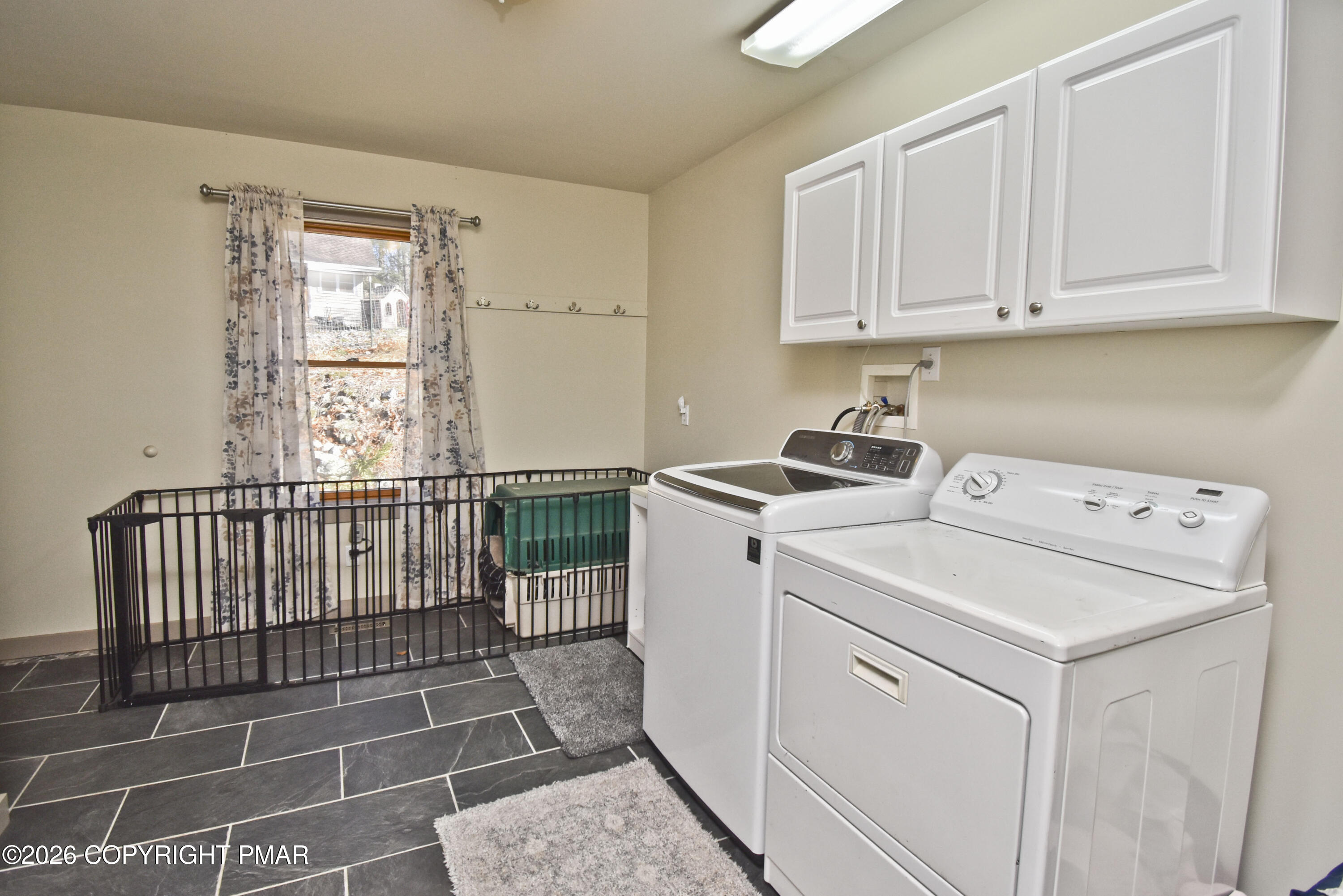 186 Quiet Valley Road Stroudsburg, PA 18360 - Photo 14 of 64 5 Laundry