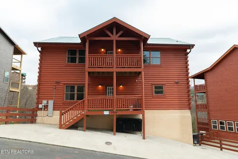 $1,350,000 | 2324 Boulder Way, Sevierville, TN 37862