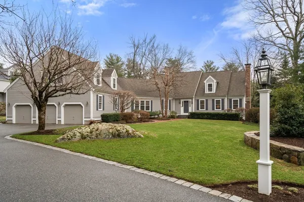 $3,200,000 | 162 Far Reach Road, Westwood, MA 02090