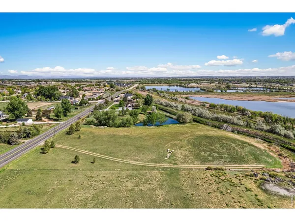 a view of an ocean view