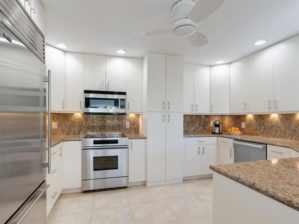 3201 Casey Key Road Nokomis, FL 34275 - Photo 10 of 98