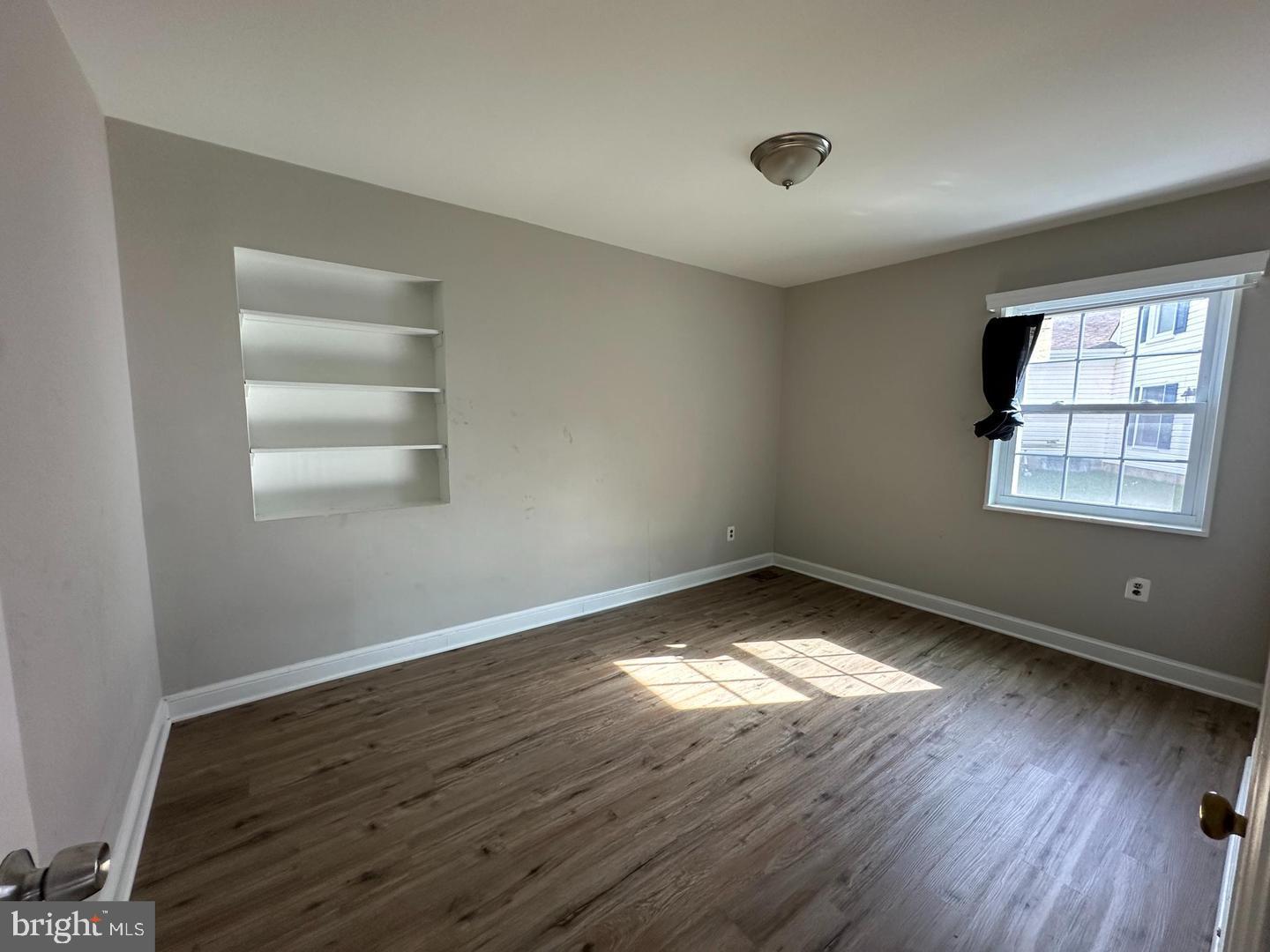 2019 Leonard Road Falls Church, VA 22043 - Photo 17 of 19 Bright and airy blank canvas room.