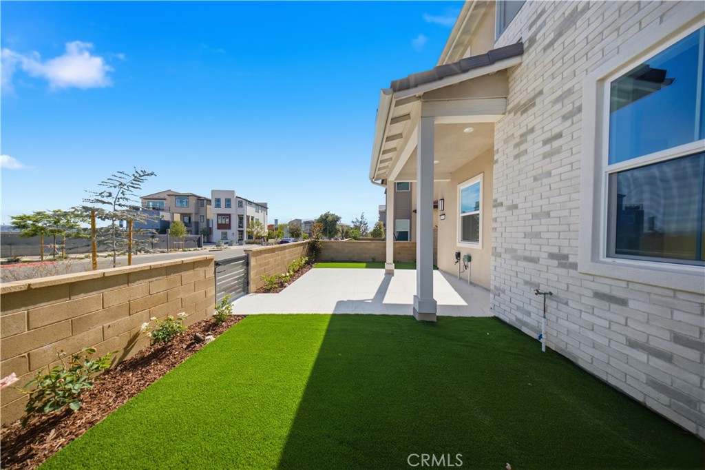 643 Gadwall Irvine, CA 92618 - Photo 4 of 40