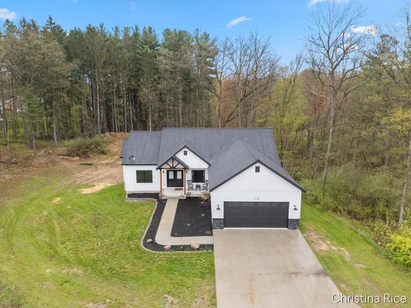 $495,000 | 17130 Spruce Cove Trail, Gowen, MI 49326