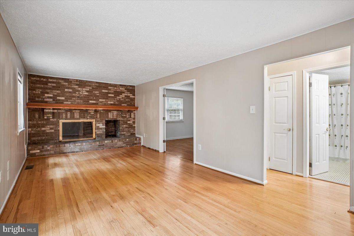 1877 Post Oak Trail Reston, VA 20191 - Photo 18 of 52