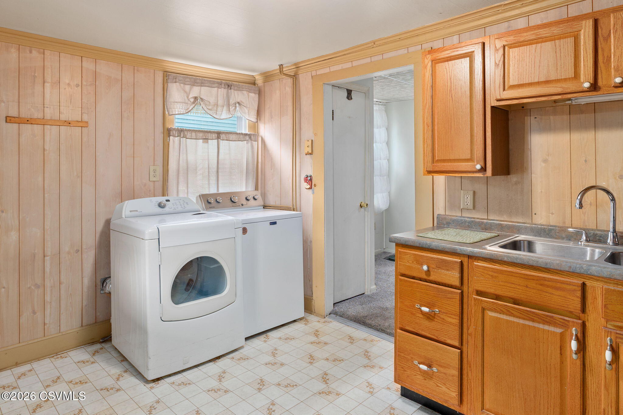 352 Pine Street Danville, PA 17821 - Photo 10 of 27