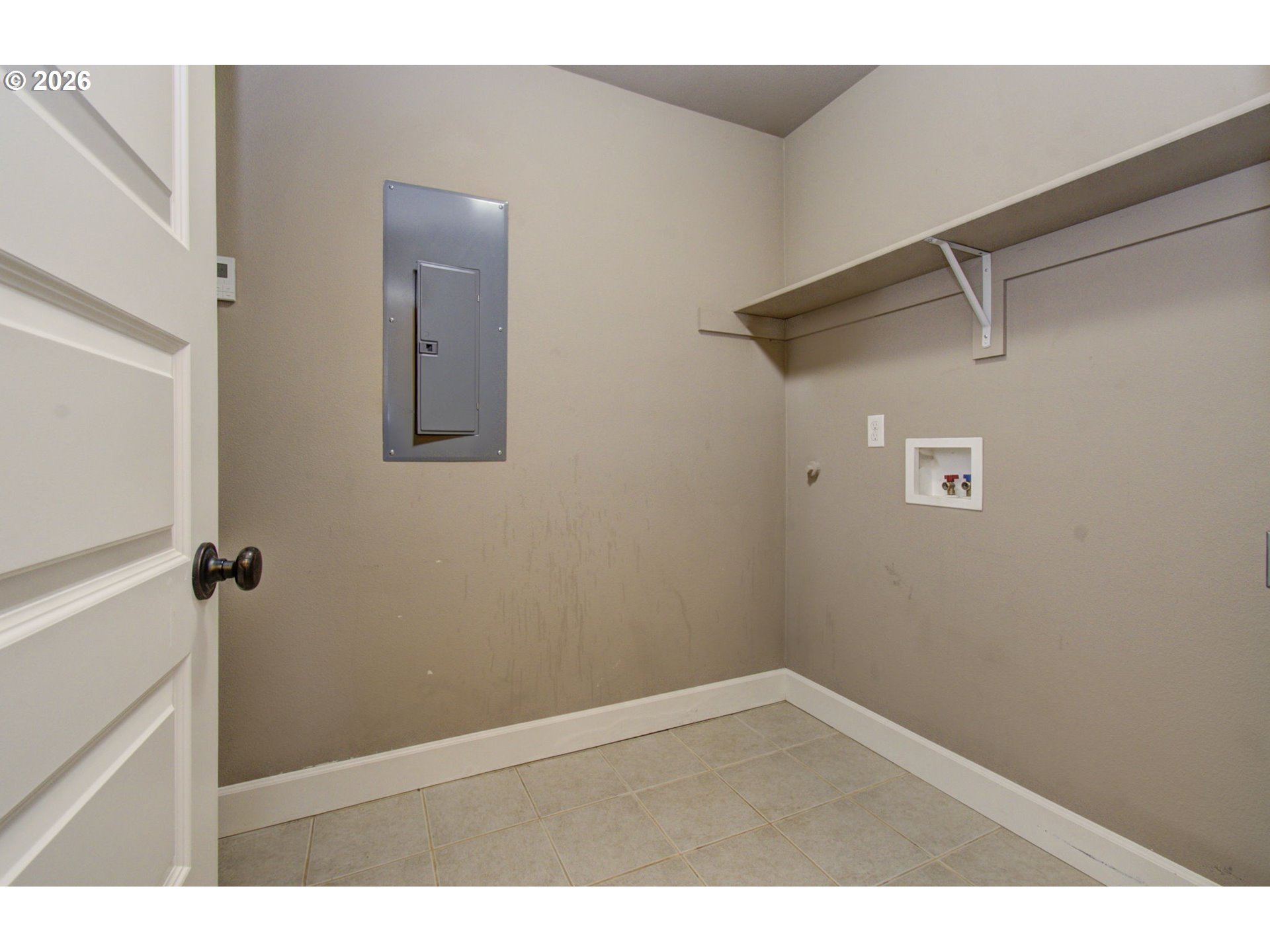 6529 Southeast Reedway Street Portland, OR 97206 - Photo 27 of 40 Laundry