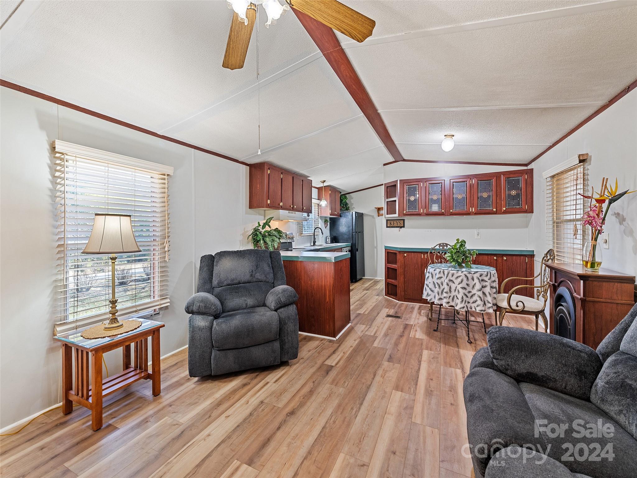 195 Hughes Road Waynesville, NC 28786 - Photo 11 of 23 Gallery Image 11