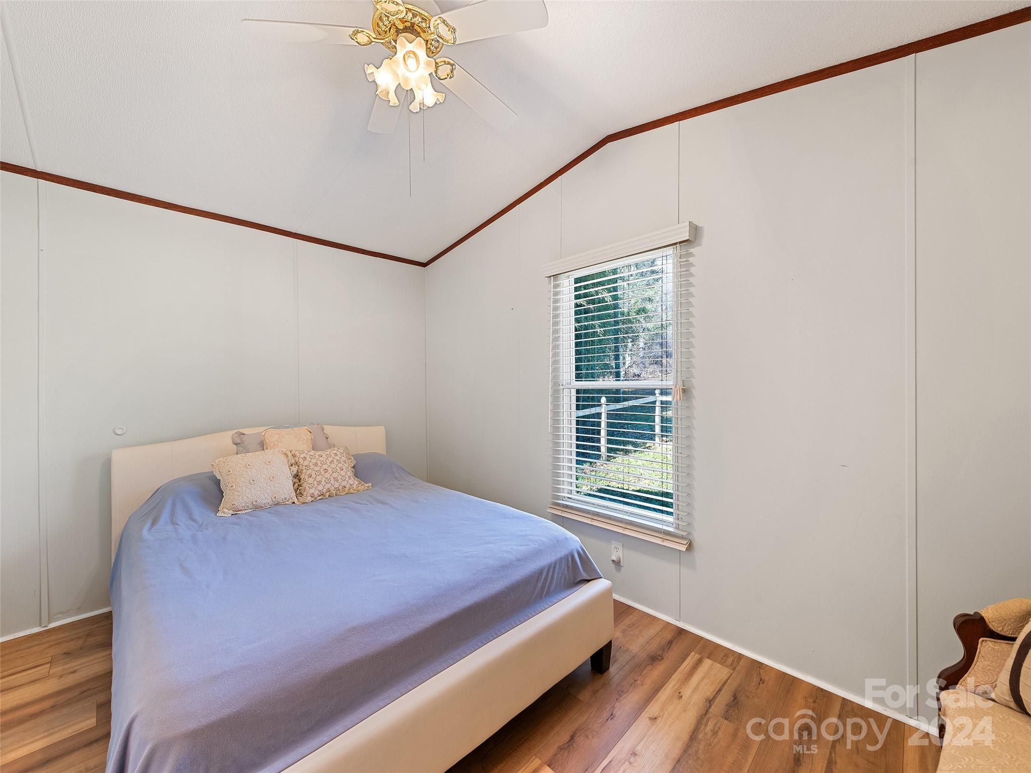 195 Hughes Road Waynesville, NC 28786 - Photo 16 of 23 Gallery Image 16