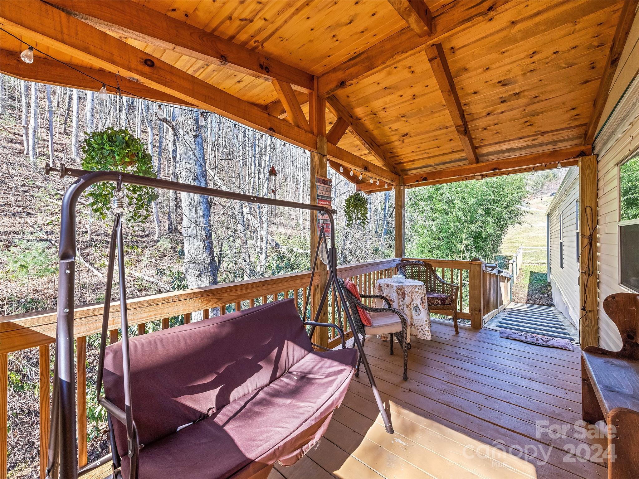 195 Hughes Road Waynesville, NC 28786 - Photo 19 of 23 Gallery Image 19