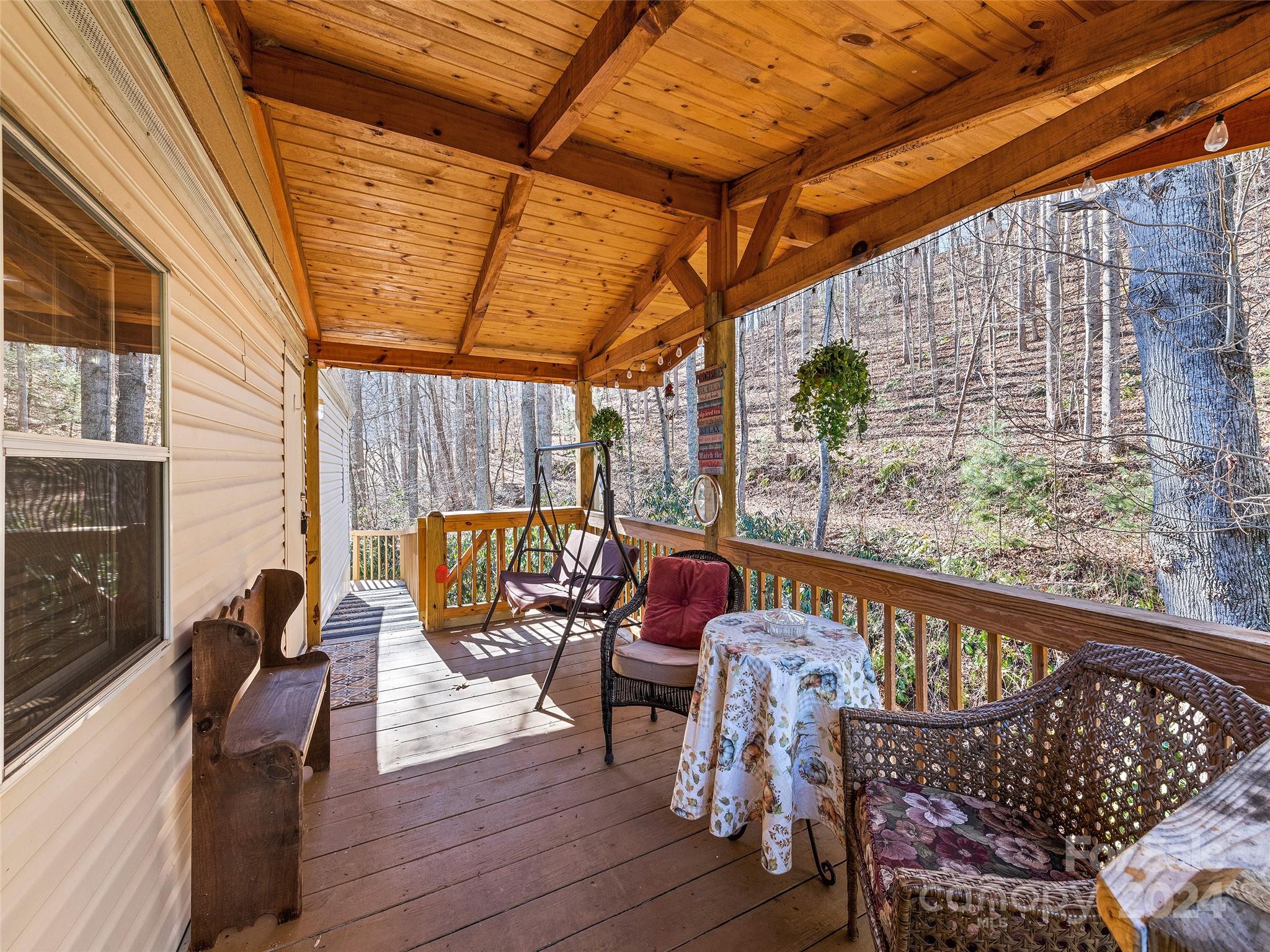 195 Hughes Road Waynesville, NC 28786 - Photo 22 of 23 Gallery Image 22