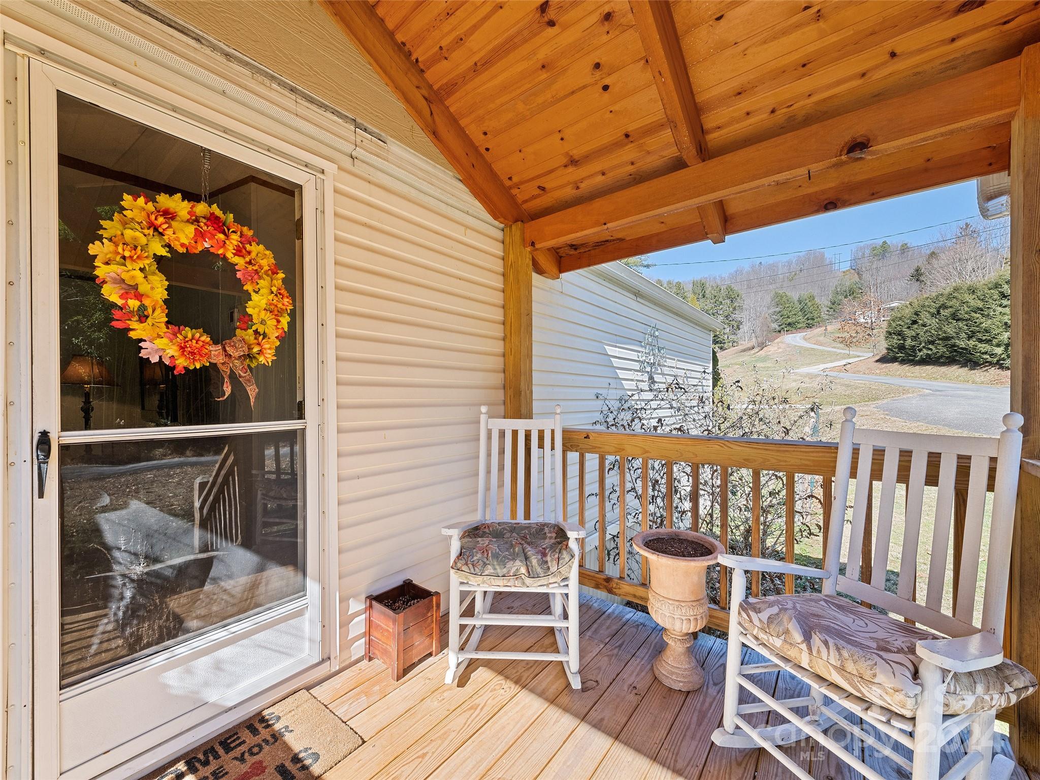 195 Hughes Road Waynesville, NC 28786 - Photo 23 of 23 Gallery Image 23