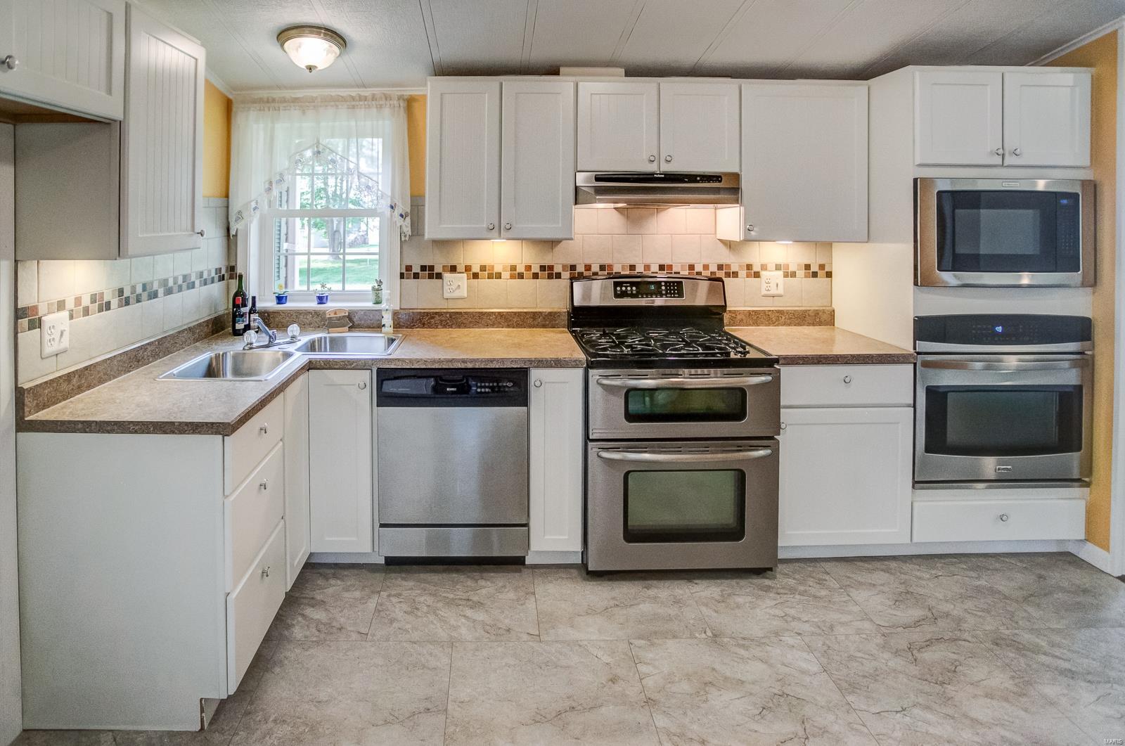 4011 Illinois River Road Brussels, IL 62013 - Photo 17 of 57 Gallery Image 17