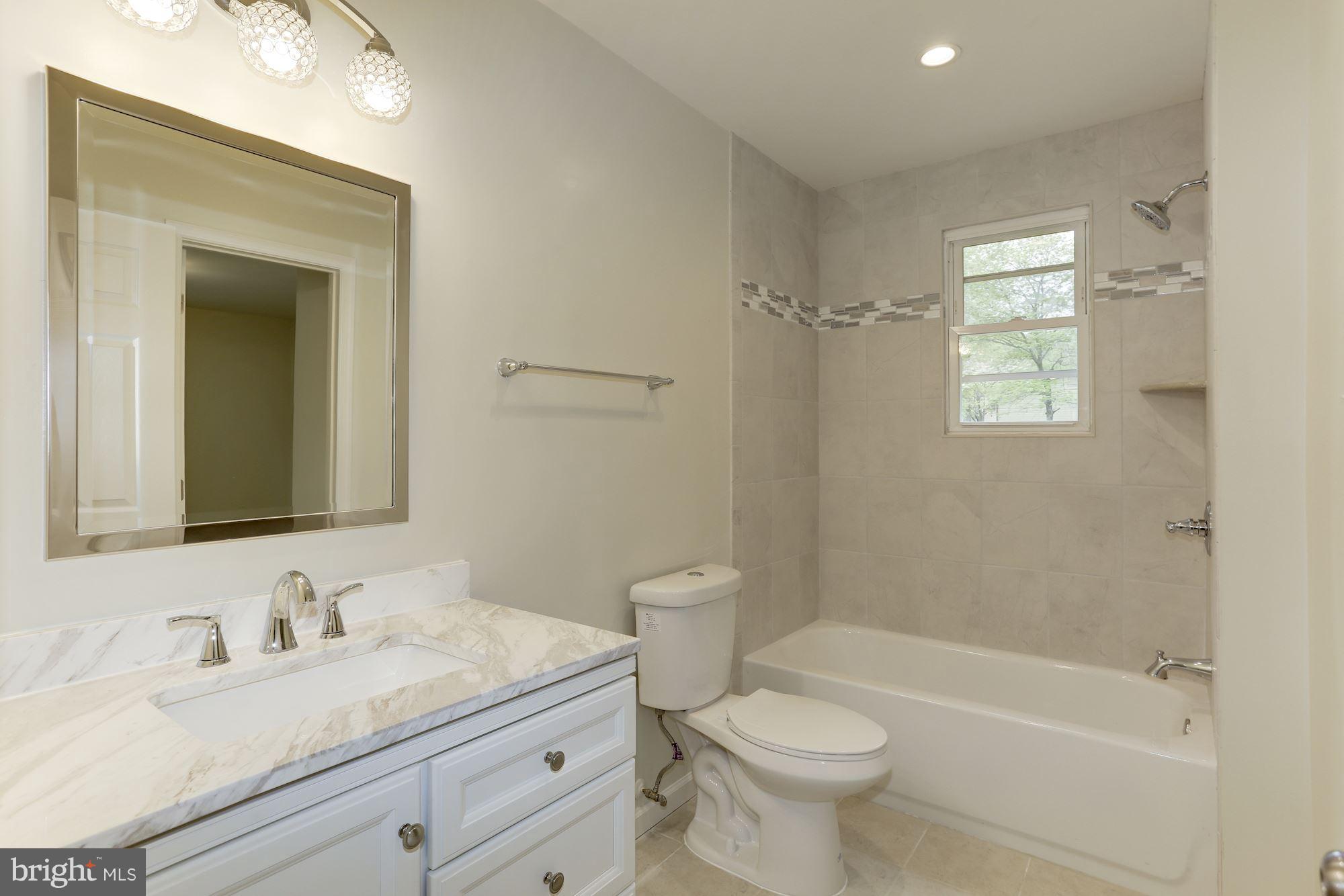 3826 Swann Road Suitland, MD 20746 - Photo 17 of 28 Bath
