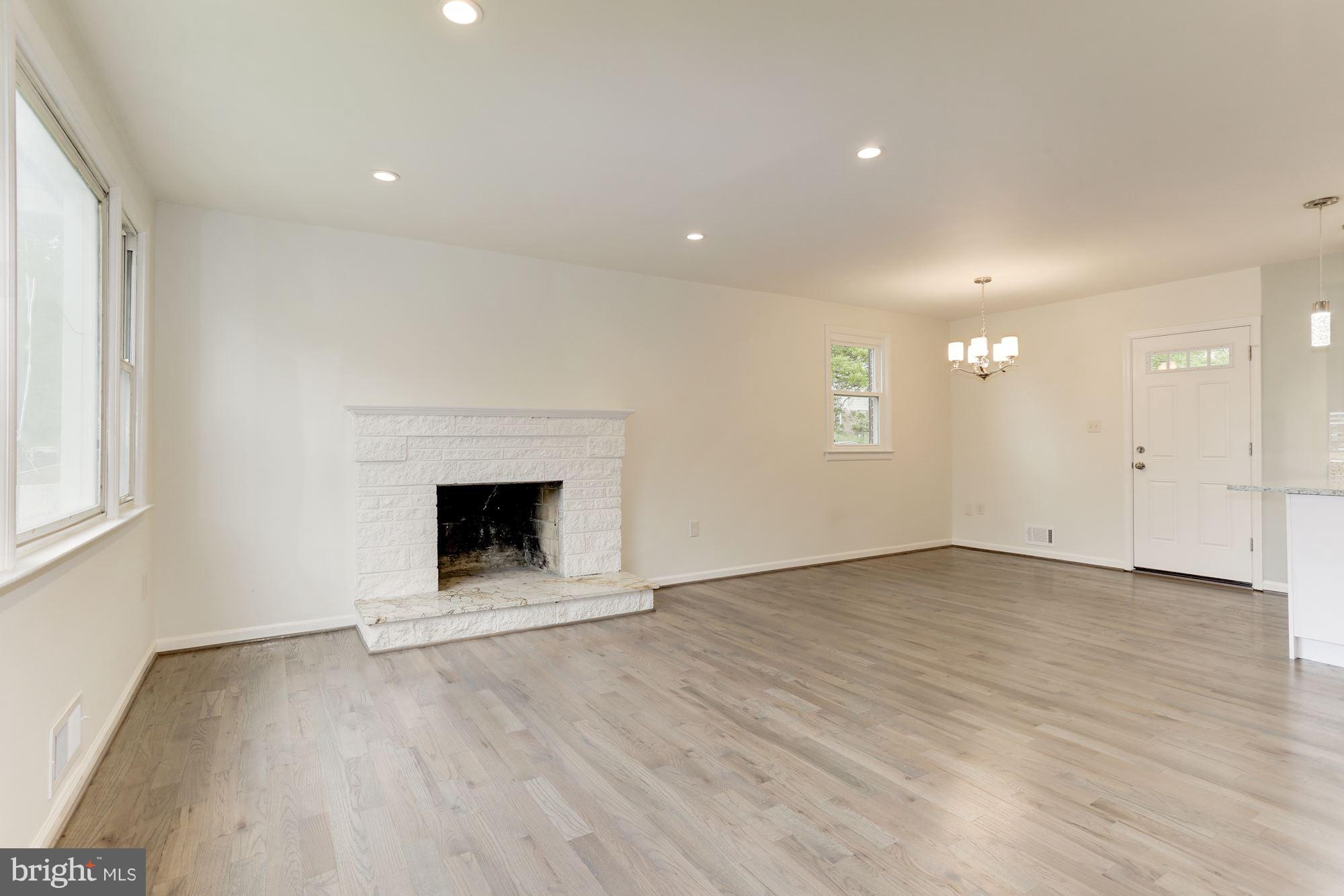 3826 Swann Road Suitland, MD 20746 - Photo 3 of 28 Interior (General)