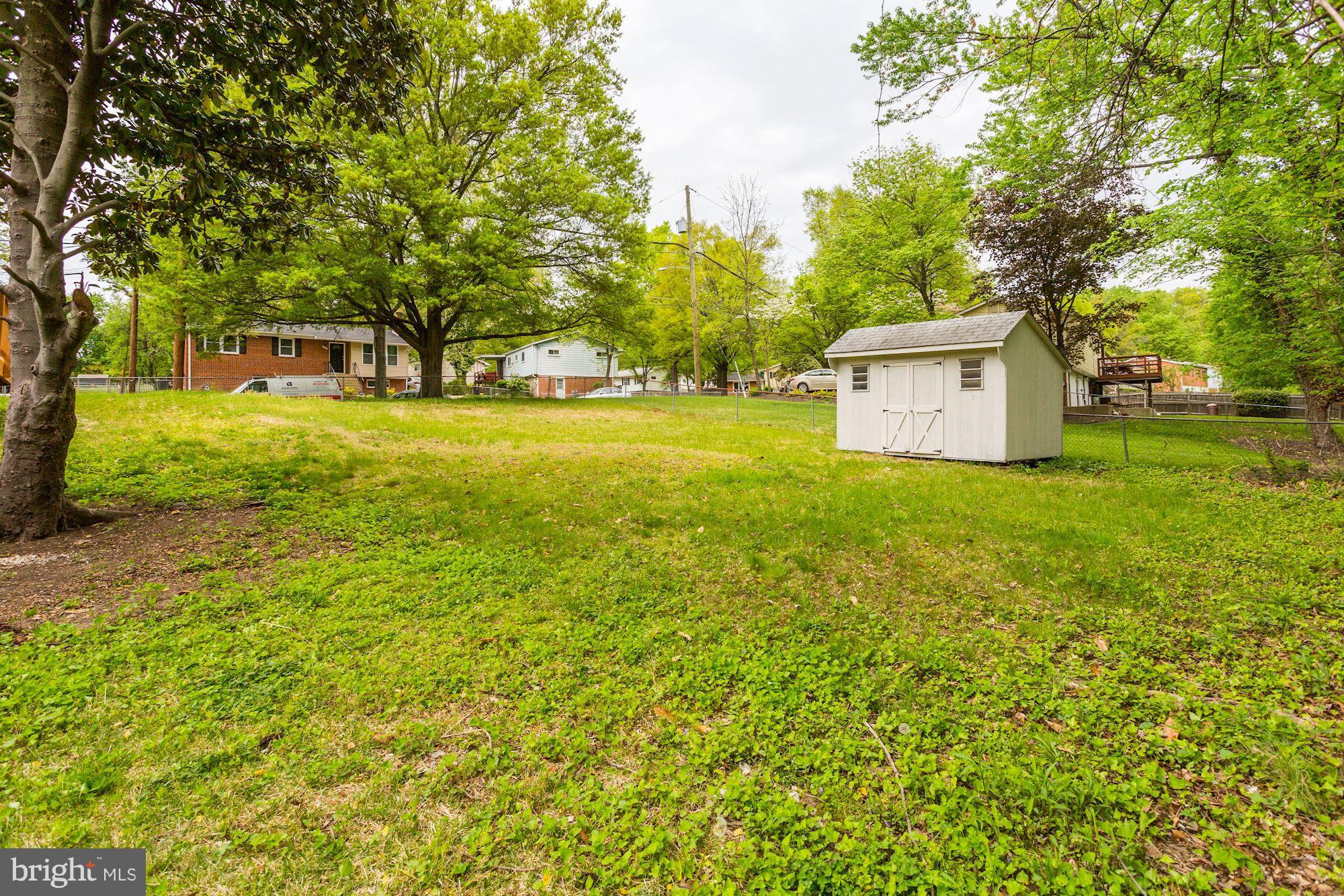 3826 Swann Road Suitland, MD 20746 - Photo 27 of 28 Exterior (Rear)