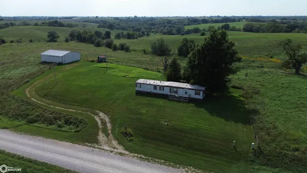 $614,500 | 110 A Cedar Avenue, Bloomfield, IA 52537