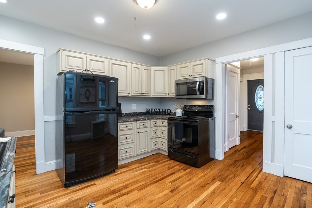 1026 Carew Street Springfield, MA 01104 - Photo 15 of 35 Gallery Image 15