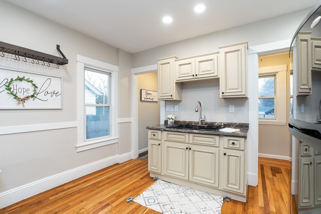 1026 Carew Street Springfield, MA 01104 - Photo 16 of 35 Gallery Image 16