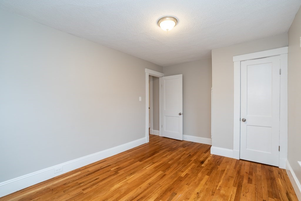 1026 Carew Street Springfield, MA 01104 - Photo 23 of 35 Gallery Image 23