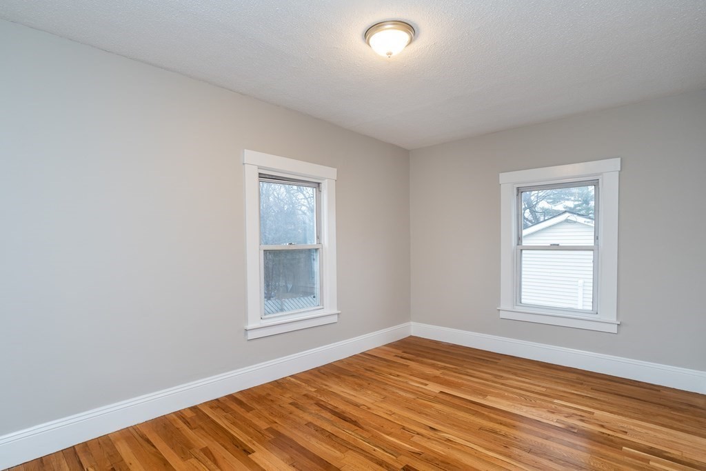 1026 Carew Street Springfield, MA 01104 - Photo 24 of 35 Gallery Image 24
