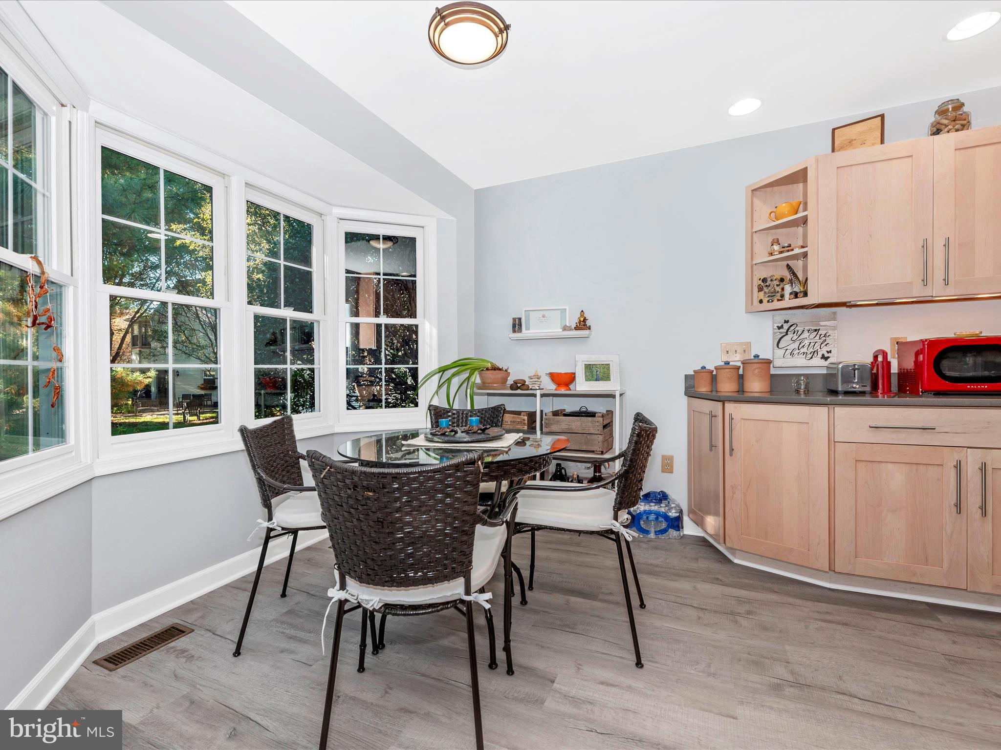 2479 Five Shillings Road Frederick, MD 21701 - Photo 15 of 52 a dining room with furniture and window