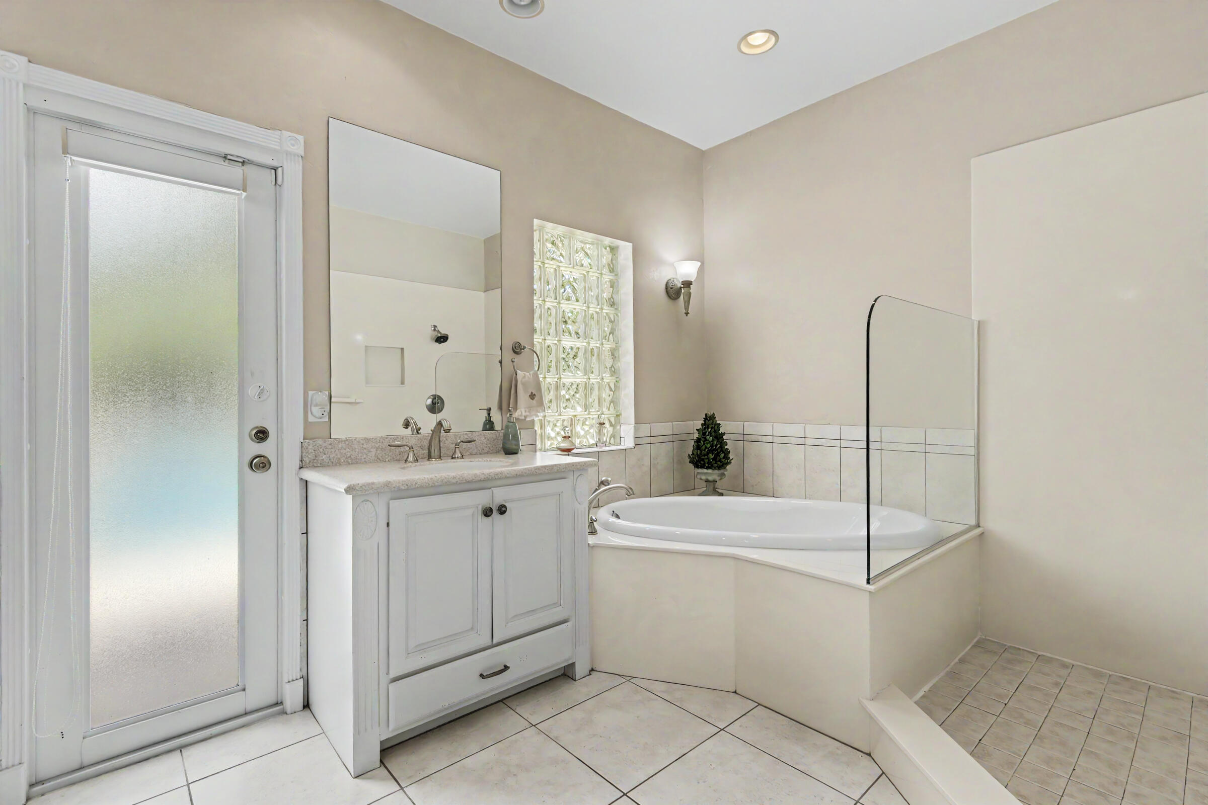 770 Ranch Road Weston, FL 33326 - Photo 51 of 63 770-47