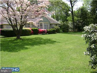 3875 Jeffrey Road Huntingdon Valley, PA 19006 - Photo 2 of 4 Gallery Image 2