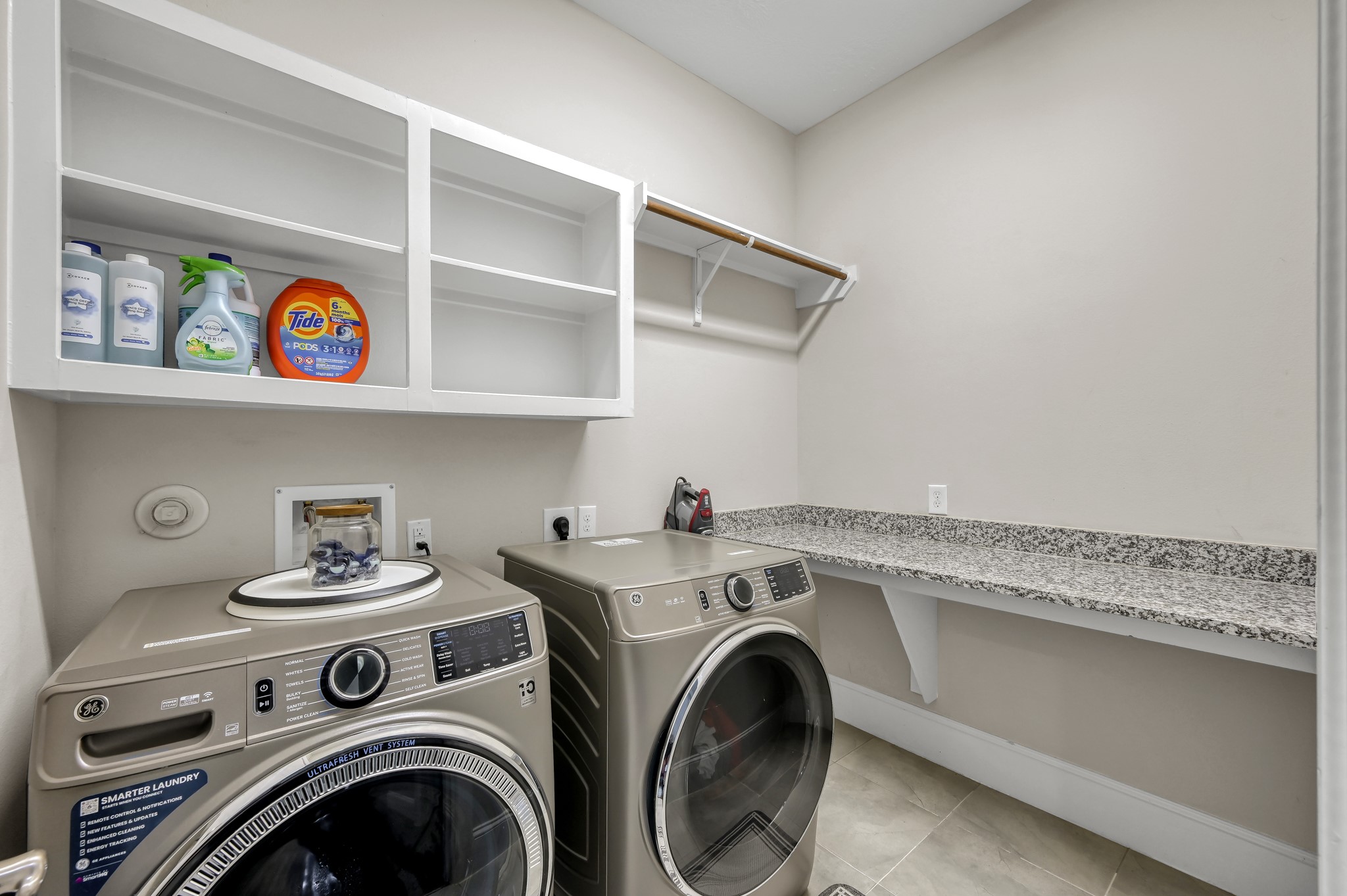 31714 Pierwood Court Spring, TX 77386 - Photo 34 of 49 a utility room with dryer and washer