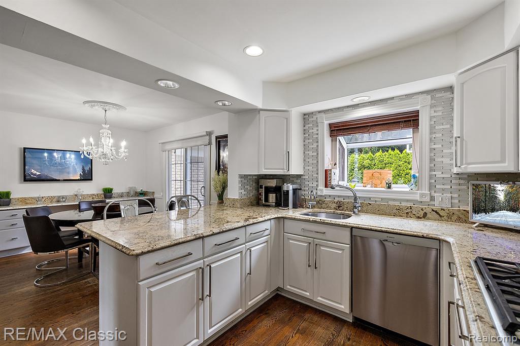 783 Half Moon Road Bloomfield Hills, MI 48301 - Photo 38 of 73