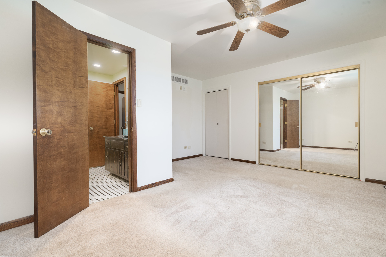 261 West Eagle Lake Road Beecher, IL 60401 - Photo 18 of 36 Gallery Image 18
