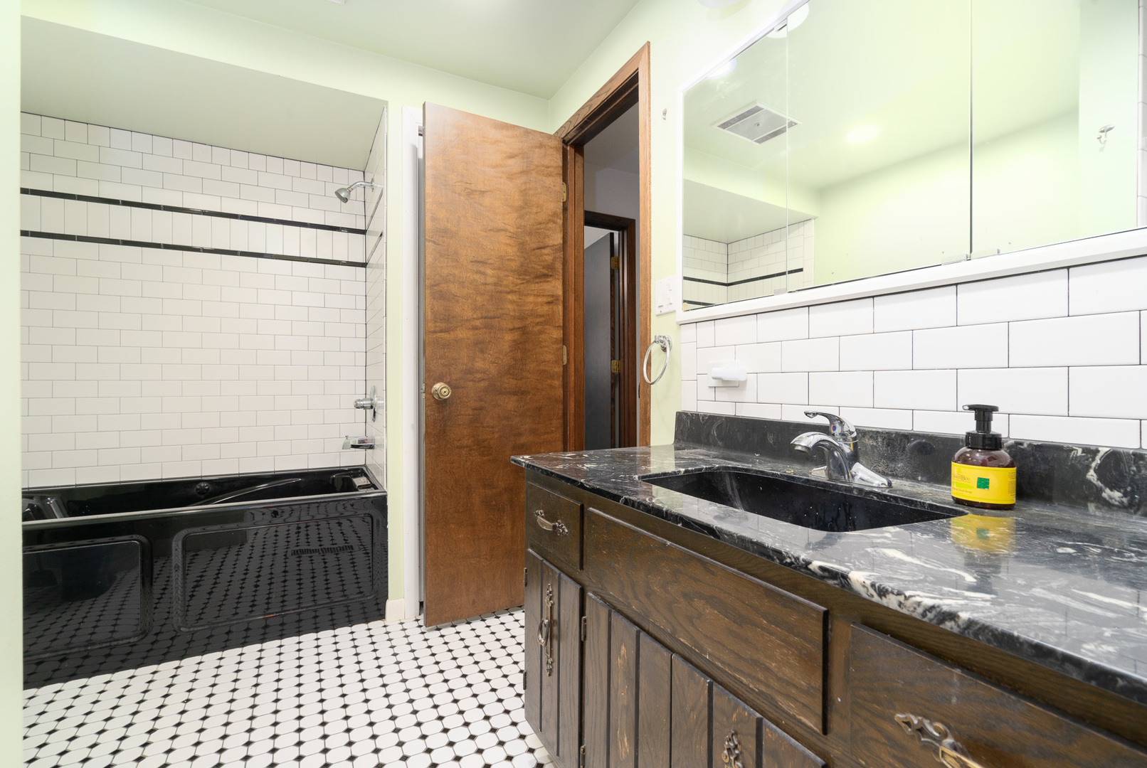 261 West Eagle Lake Road Beecher, IL 60401 - Photo 20 of 36 Gallery Image 20